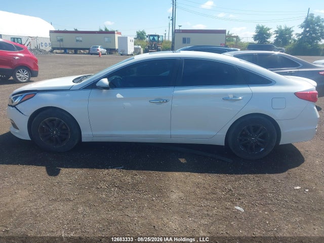 Hyundai SONATA GLS 2016 5NPE24AF9GH293999 Image 13
