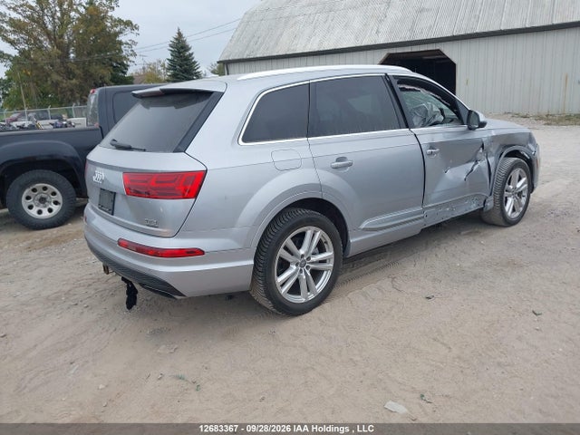 Audi Q7 Technik S-line 2017 WA1WAAF70HD046122 Image 4