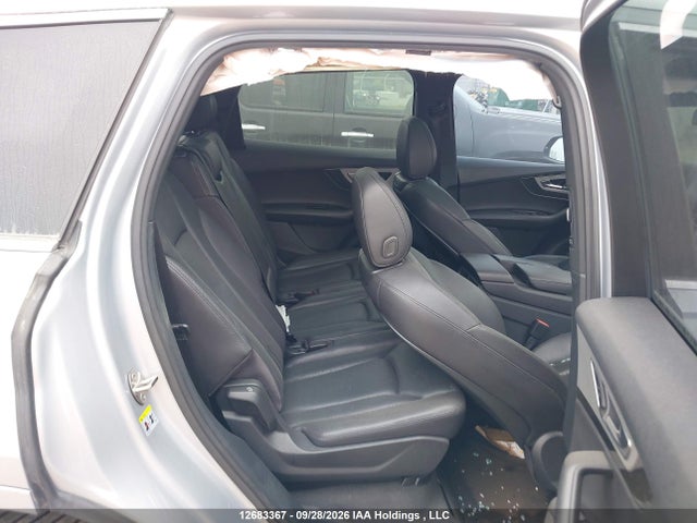 Audi Q7 Technik S-line 2017 WA1WAAF70HD046122 Image 8