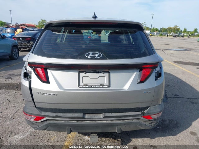 Hyundai Tucson Essential Awd 2022 KM8JBCAE9NU072756 Image 17