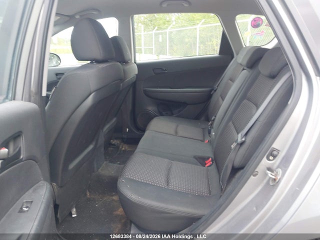 Продажа на аукционе авто 2012 Hyundai Elantra, vin: KMHDB8AE0CU132138, номер лота: 12683384