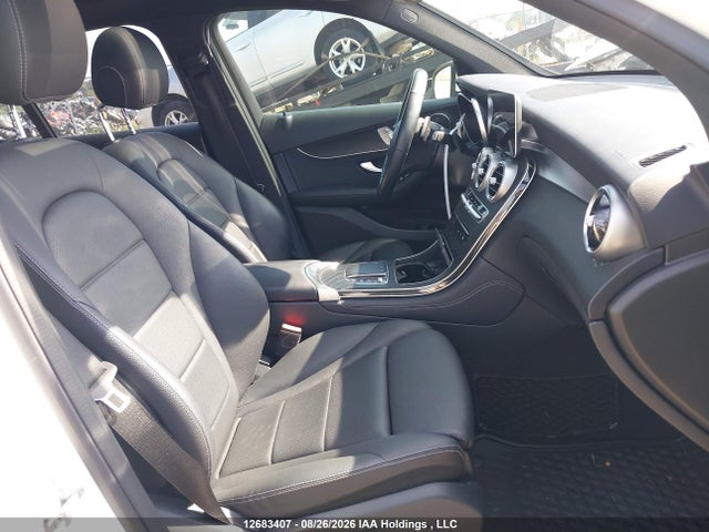 Продаж на аукціоні авто 2020 Mercedes-benz Glc 300 4matic, vin: WDC0G8EB8LV211159, номер лоту: 12683407