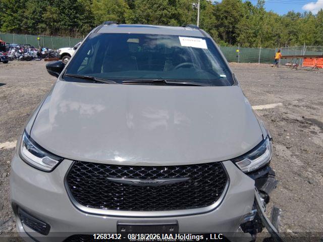 Продажа на аукционе авто 2025 Chrysler Pacifica Limited, vin: 2C4RC1GG4SR608782, номер лота: 12683432