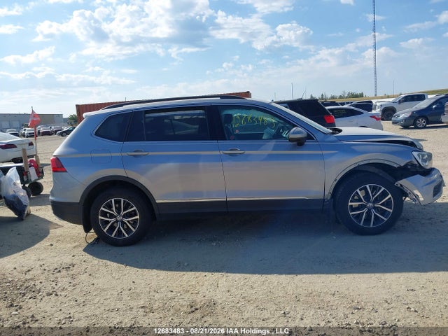 3VV2B7AX7LM118881 Volkswagen Tiguan Se/sel