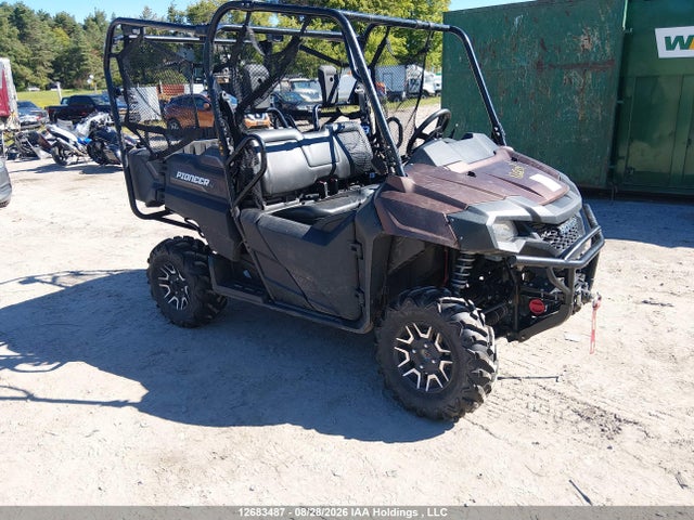 12683487 :رقم المزاد ، 1HFVE02J8M4700219 vin ، 2021 Honda Sxs700 M4 مزاد بيع