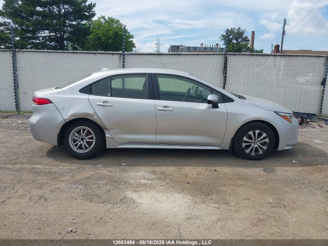 JTDBCMFE3S3083628 Toyota Corolla Le/se/xle