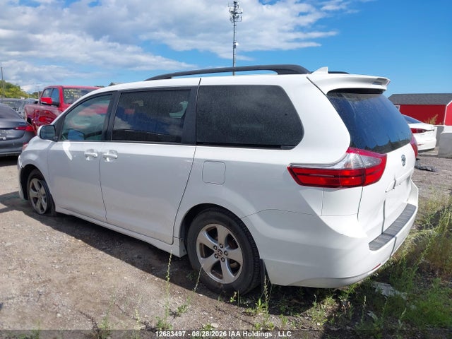 Toyota SIENNA LE 2020 5TDKZ3DC7LS079513 Image 3