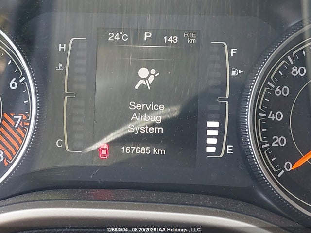 2015 Jeep Cherokee Latitude მანქანა იყიდება აუქციონზე, vin: 1C4PJMCSXFW775444, აუქციონის ნომერი: 12683504