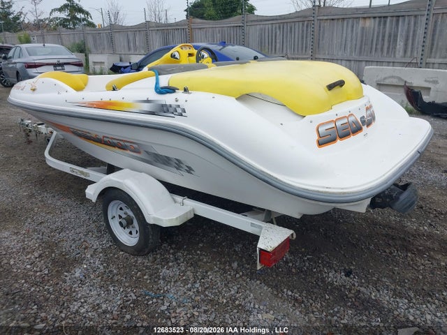12683523 :رقم المزاد ، CEC20747F303 vin ، 2004 Seadoo  مزاد بيع