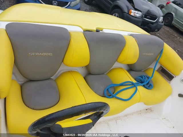 12683523 :رقم المزاد ، CEC20747F303 vin ، 2004 Seadoo  مزاد بيع