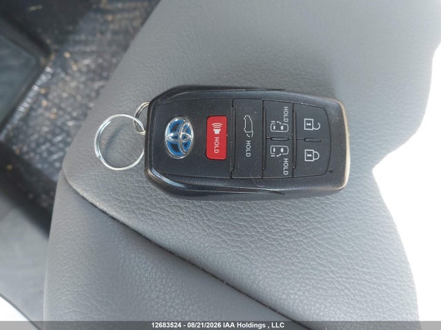 Продаж на аукціоні авто 2023 Toyota Sienna Xle 8-passenger, vin: 5TDGRKEC4PS155886, номер лоту: 12683524