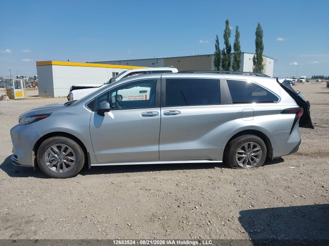 Продаж на аукціоні авто 2023 Toyota Sienna Xle 8-passenger, vin: 5TDGRKEC4PS155886, номер лоту: 12683524