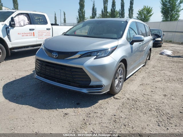 Продаж на аукціоні авто 2023 Toyota Sienna Xle 8-passenger, vin: 5TDGRKEC4PS155886, номер лоту: 12683524