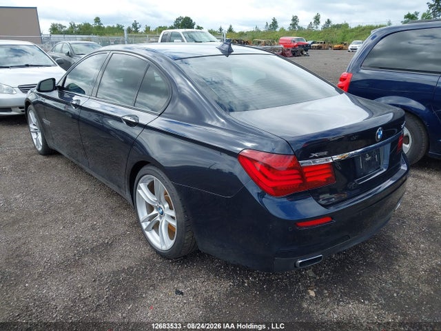 BMW 750i Xdrive 2014 WBAYB6C54ED224960 Image 3