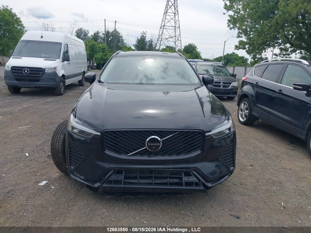 Volvo XC60 PLUS 2026 YV4M12RC7T1458881 Image 11