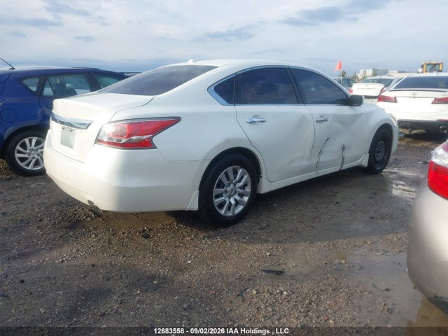 Продажа на аукционе авто 2014 Nissan Altima 2.5/s/sv/sl, vin: 1N4AL3AP2EN259789, номер лота: 12683558