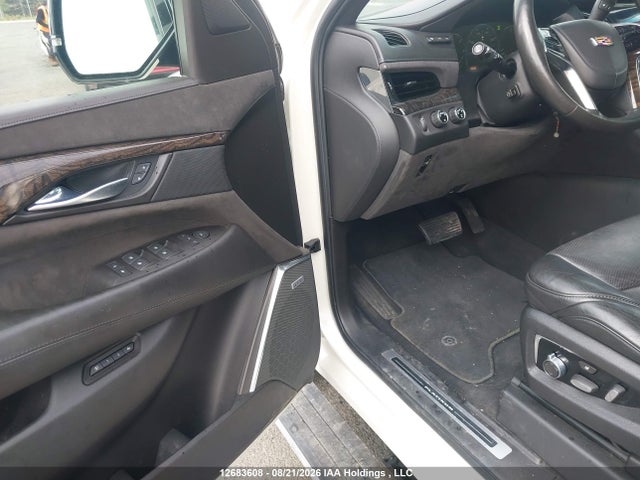 Cadillac Escalade Platinum 2015 1GYS4PKJ6FR649005 Image 21
