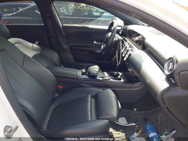 2019 Mercedes-benz A 220 4matic მანქანა იყიდება აუქციონზე, vin: WDD3G4FB1KW030977, აუქციონის ნომერი: 12683610