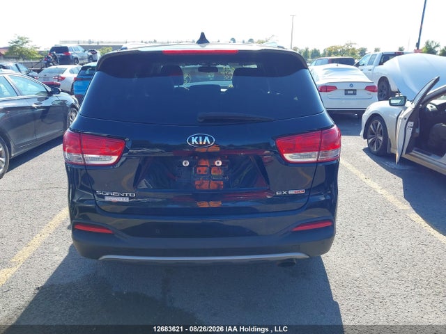 KIA SORENTO EX 2017 5XYPHDA15HG280395 Image 16