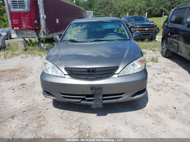 2002 Toyota Camry Le/xle მანქანა იყიდება აუქციონზე, vin: JTDBE32K920003055, აუქციონის ნომერი: 12683624