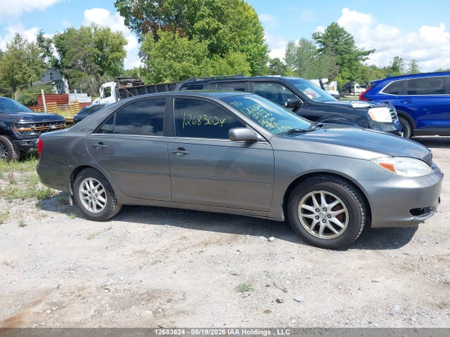 2002 Toyota Camry Le/xle მანქანა იყიდება აუქციონზე, vin: JTDBE32K920003055, აუქციონის ნომერი: 12683624