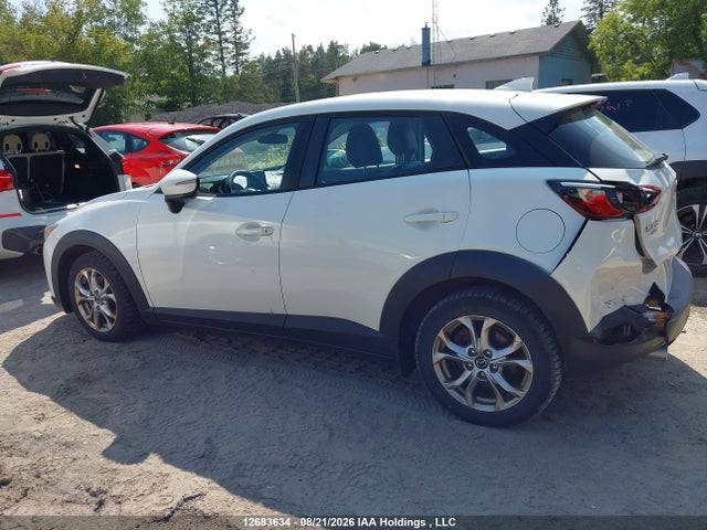 JM1DKBC7XG0106465 Mazda Cx-3 Gs
