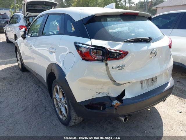JM1DKBC7XG0106465 Mazda Cx-3 Gs