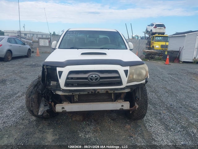 2010 Toyota Tacoma Double Cab Long Bed მანქანა იყიდება აუქციონზე, vin: 5TEMU4FN5AZ710075, აუქციონის ნომერი: 12683638
