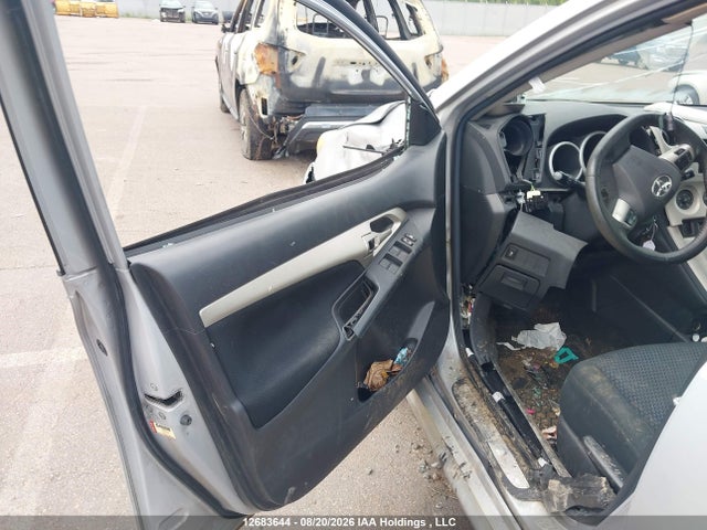 12683644 :رقم المزاد ، 2T1ME4EE3BC006575 vin ، 2011 Toyota Matrix Xrs مزاد بيع