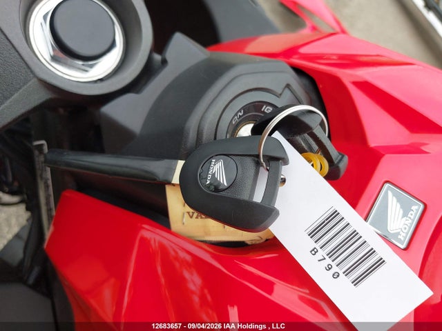 Honda CBR650 R 2025 MLHRH1569S5100166 Image 11