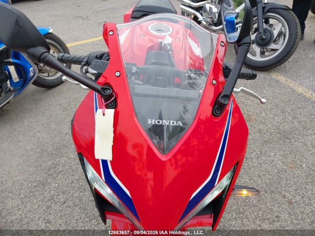 Honda CBR650 R 2025 MLHRH1569S5100166 Image 13