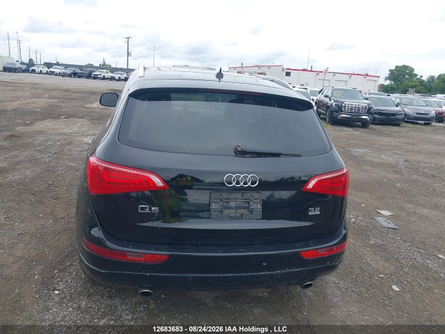 Продаж на аукціоні авто 2010 Audi Q5 Premium Plus, vin: WA1LKCFP5AA087610, номер лоту: 12683683