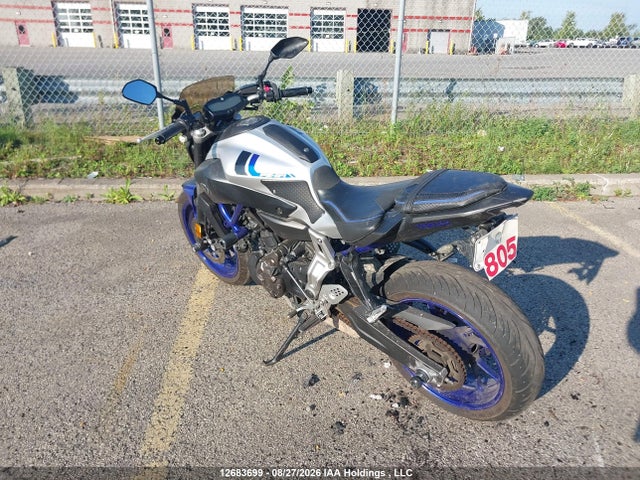 Yamaha FZ07 2016 JYARM06N6GA001863 Image 3