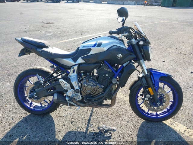 Yamaha FZ07 2016 JYARM06N6GA001863 Image 8