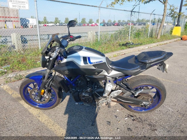 Yamaha FZ07 2016 JYARM06N6GA001863 Image 9