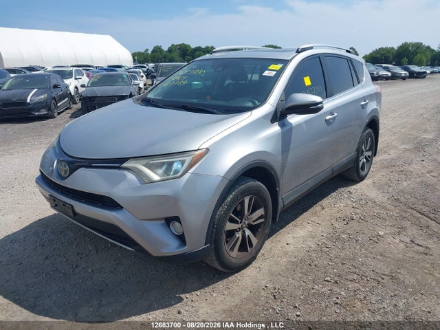 Toyota Rav4 Xle 2017 2T3RFREV6HW610989 Image 2