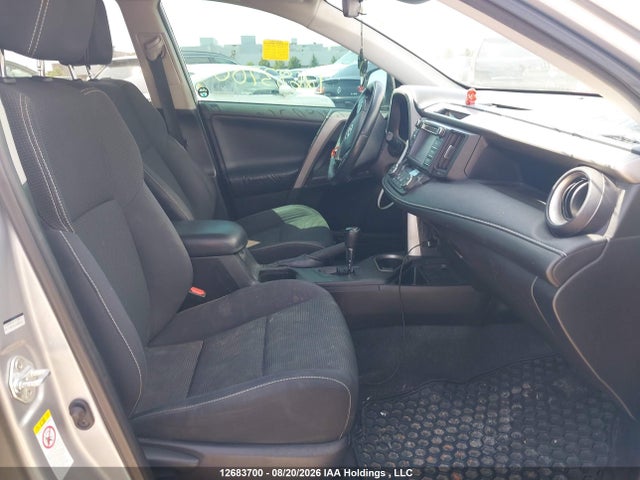 Toyota Rav4 Xle 2017 2T3RFREV6HW610989 Image 5