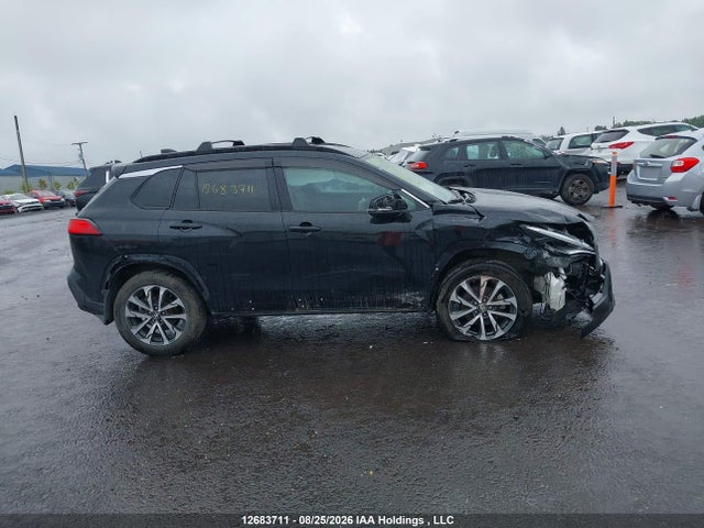 7MUDAABG5RV097758 Toyota Corolla Cross Xle