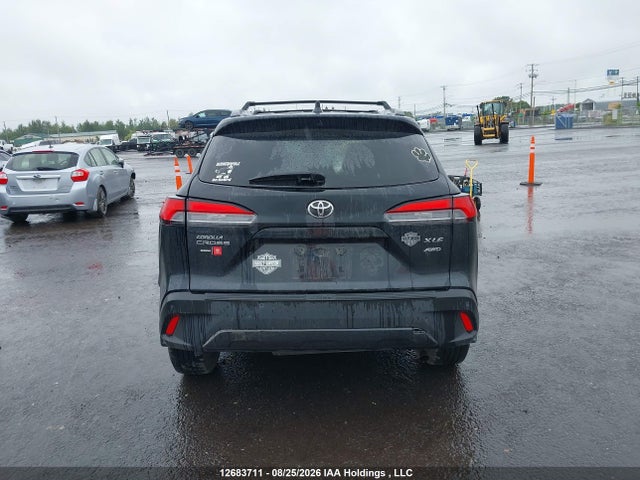 7MUDAABG5RV097758 Toyota Corolla Cross Xle