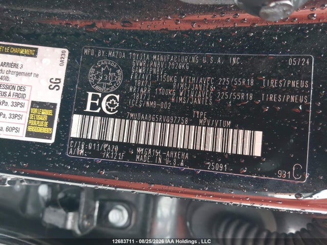 7MUDAABG5RV097758 Toyota Corolla Cross Xle