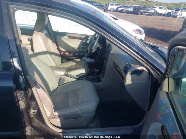 Aukcja sprzedaży 2001 Volvo V40 A, vin: YV1VW295X1F746009, numer aukcji: 12683716
