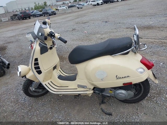 ZAPM459L7E5901892 Vespa Gts 300 Super