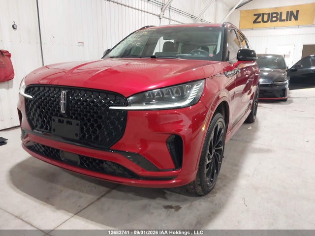 Lincoln Aviator Reserve 2025 5LM5J7XC6SGL31499 Image 2