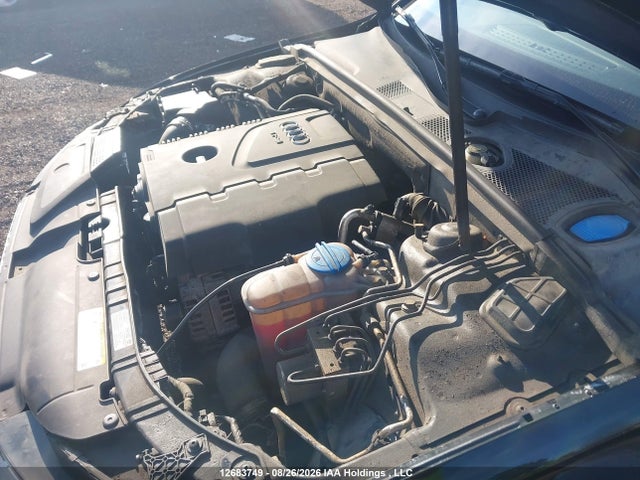 12683749 :رقم المزاد ، WAUBFCFL9FN032562 vin ، 2015 Audi A4 2.0t Komfort Plus مزاد بيع