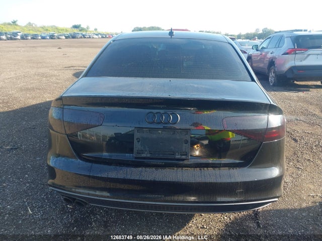 12683749 :رقم المزاد ، WAUBFCFL9FN032562 vin ، 2015 Audi A4 2.0t Komfort Plus مزاد بيع