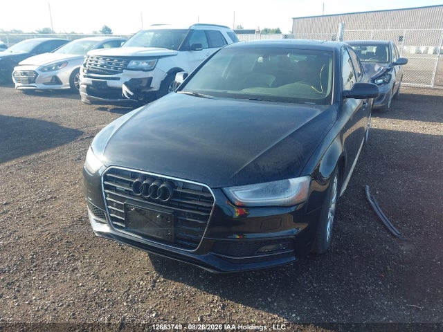12683749 :رقم المزاد ، WAUBFCFL9FN032562 vin ، 2015 Audi A4 2.0t Komfort Plus مزاد بيع