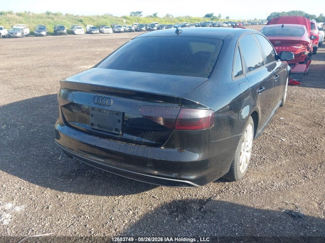 12683749 :رقم المزاد ، WAUBFCFL9FN032562 vin ، 2015 Audi A4 2.0t Komfort Plus مزاد بيع