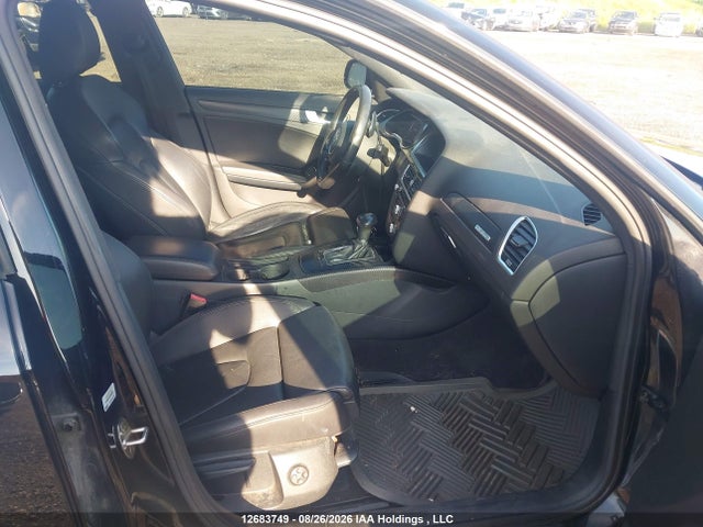12683749 :رقم المزاد ، WAUBFCFL9FN032562 vin ، 2015 Audi A4 2.0t Komfort Plus مزاد بيع