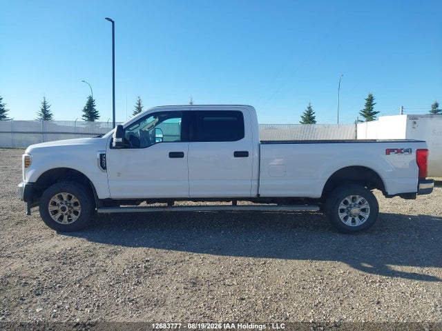 Ford F350 Super Duty 2018 1FT8W3B60JEB76846 Image 11
