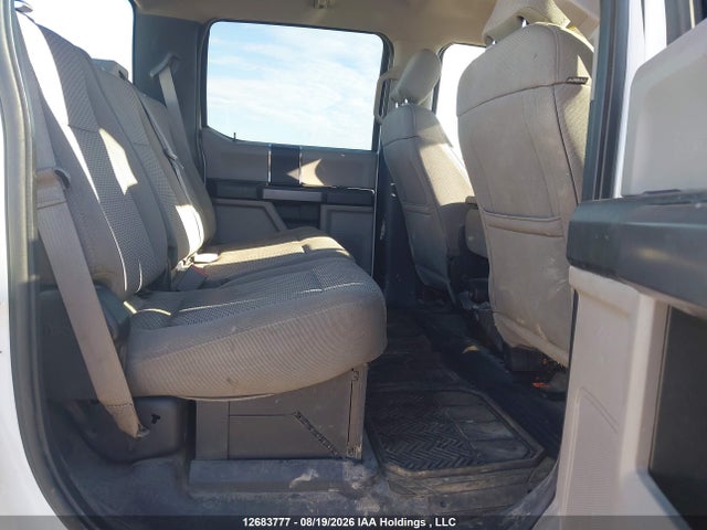 Ford F350 Super Duty 2018 1FT8W3B60JEB76846 Image 8